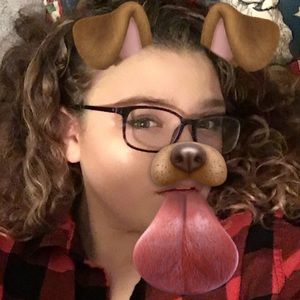 Meet your Posher, Brenna